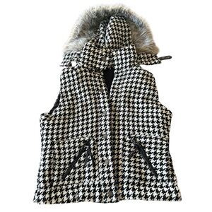 NWOT BB Dakota Wool Vest (L)